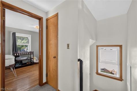 415 E 305th Street Willowick OH 44095