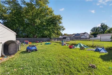415 E 305th Street Willowick OH 44095