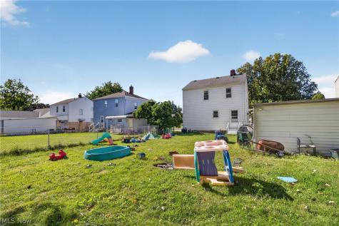415 E 305th Street Willowick OH 44095
