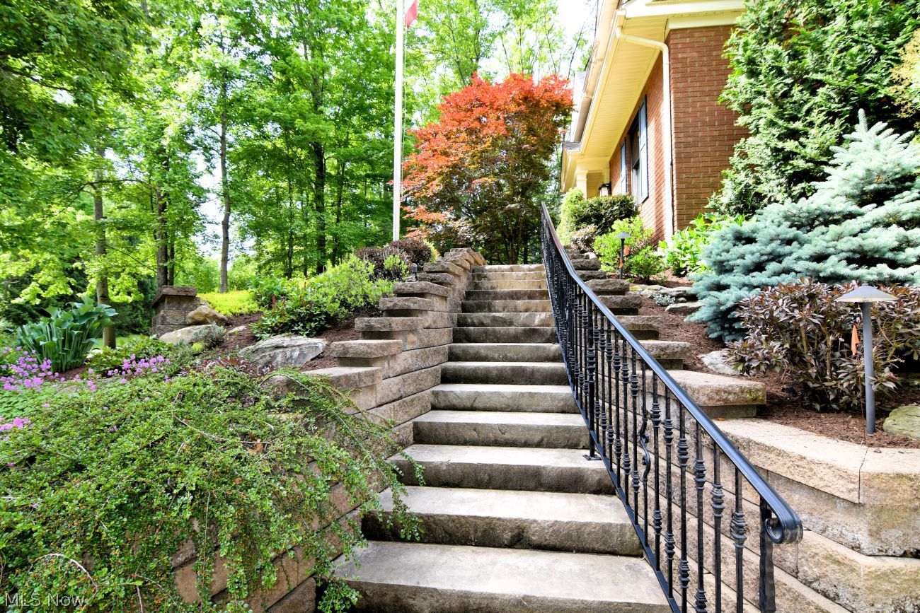11930 Sandgate Circle Chesterland OH 44026