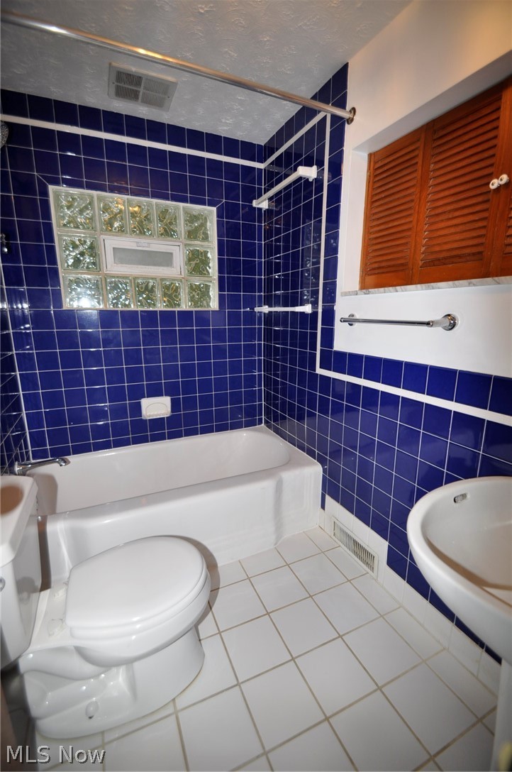 27753 Bassett Westlake OH 44145