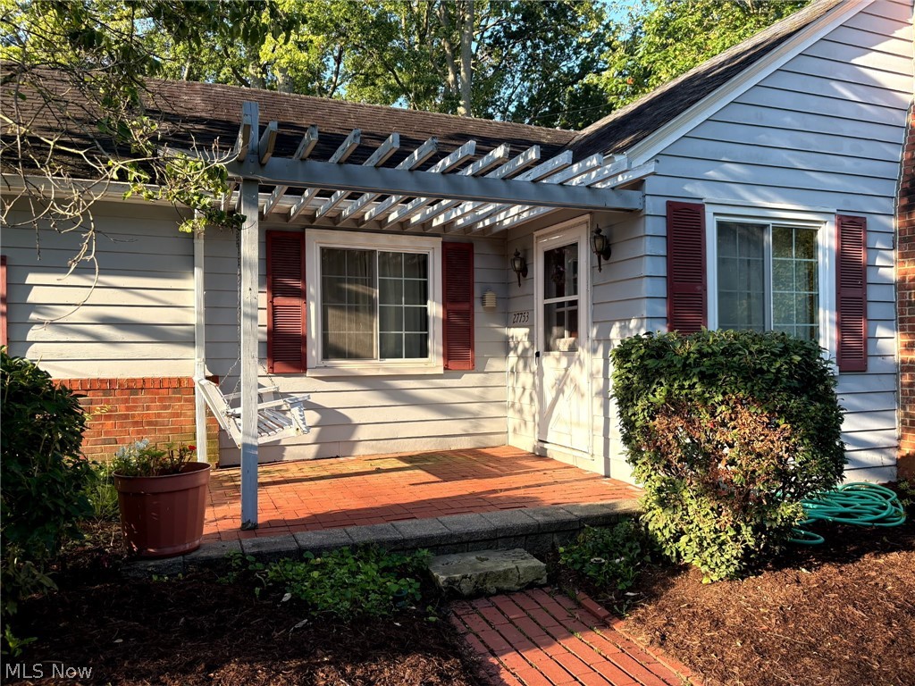 27753 Bassett Westlake OH 44145