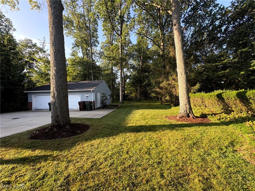 27753 Bassett Westlake OH 44145
