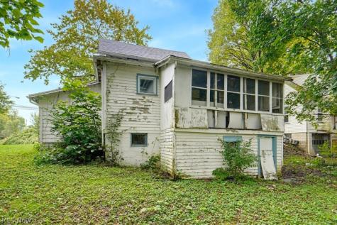 2054 17th Street SE Canton OH 44707