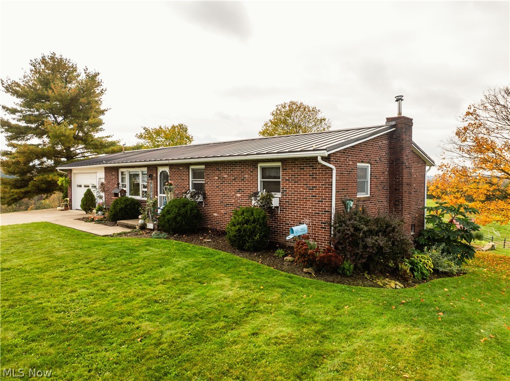 28705 Township Road 182 Fresno OH 43824