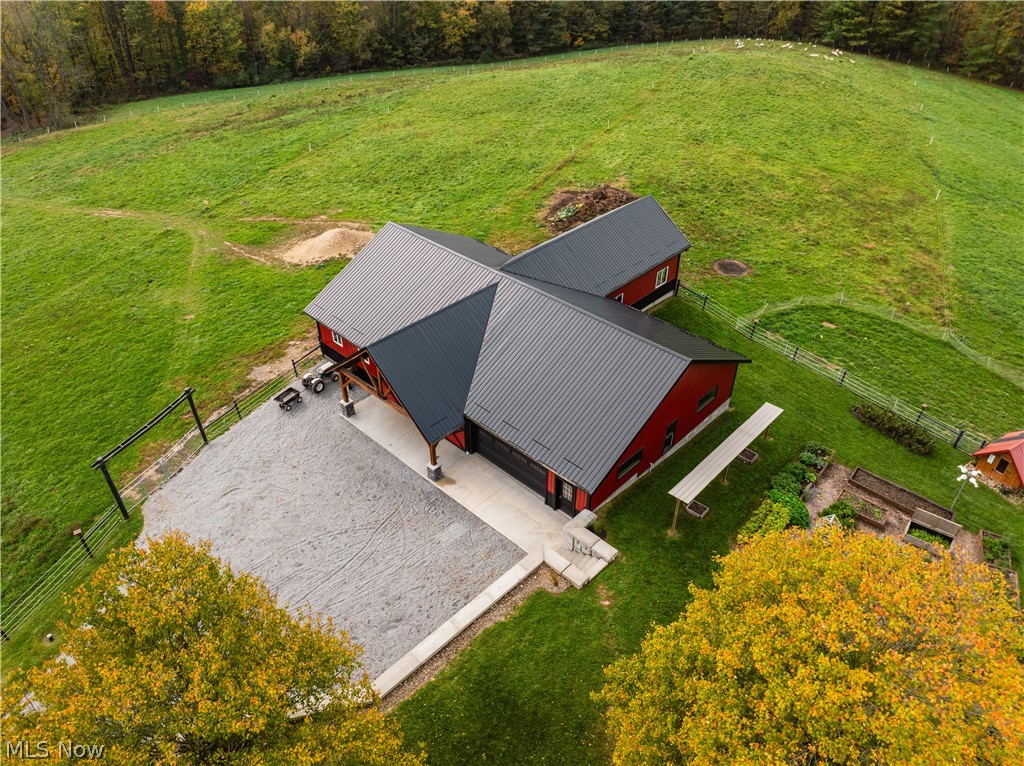 28705 Township Road 182 Fresno OH 43824