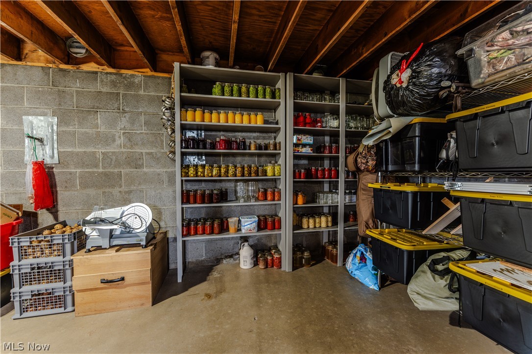 28705 Township Road 182 Fresno OH 43824
