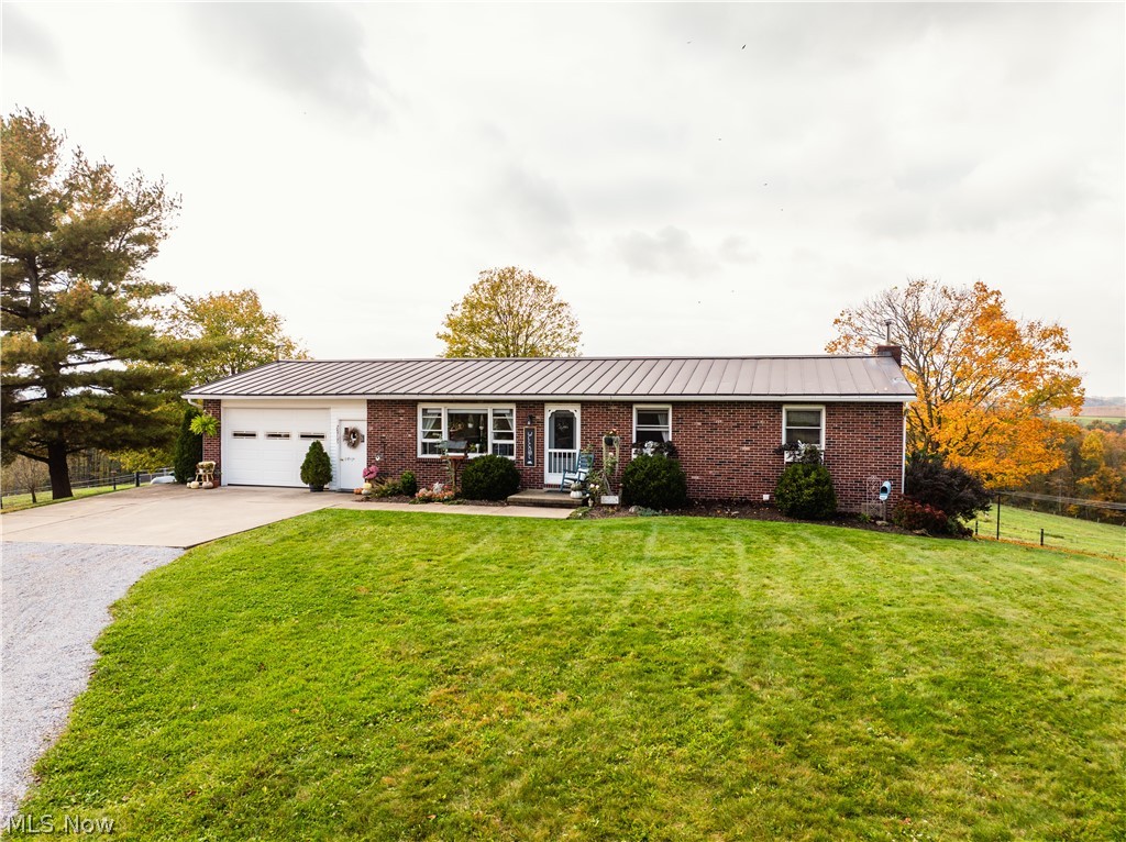 28705 Township Road 182 Fresno OH 43824