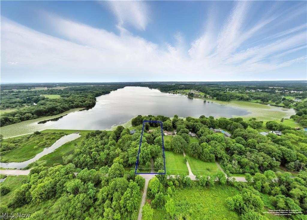 263 E Pine Lake Road North Lima OH 44452