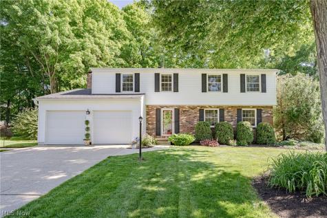 4680 Treetop Drive Copley OH 44321
