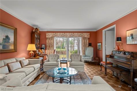 1222 Dearborn Drive Akron OH 44313