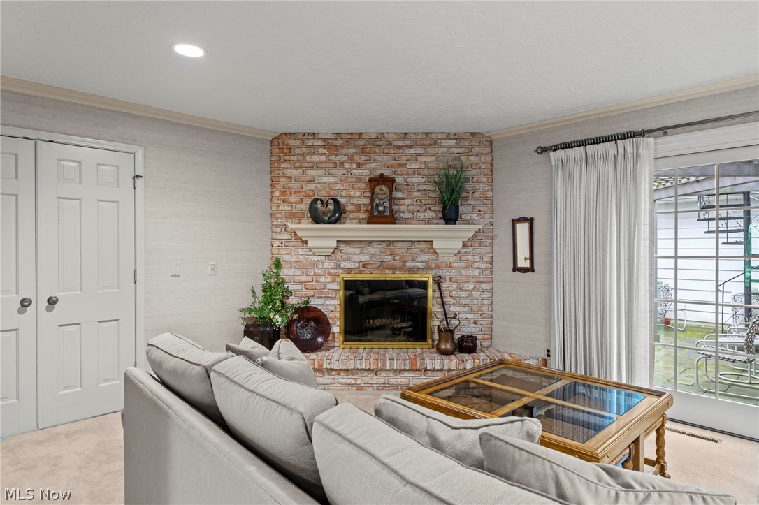 1222 Dearborn Drive Akron OH 44313
