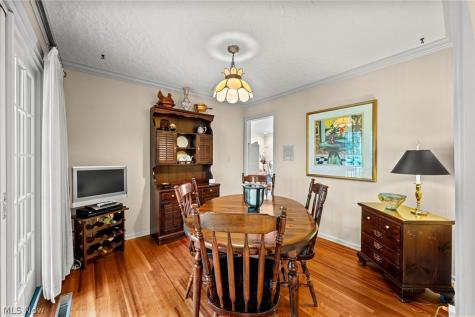 1222 Dearborn Drive Akron OH 44313