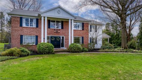 1222 Dearborn Drive Akron OH 44313