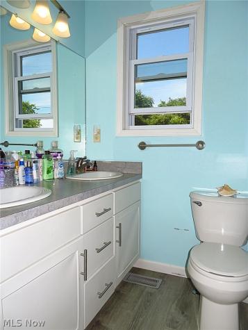 207 Loyola Drive Elyria OH 44035