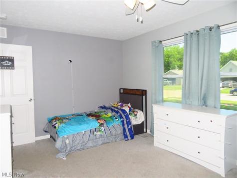 207 Loyola Drive Elyria OH 44035