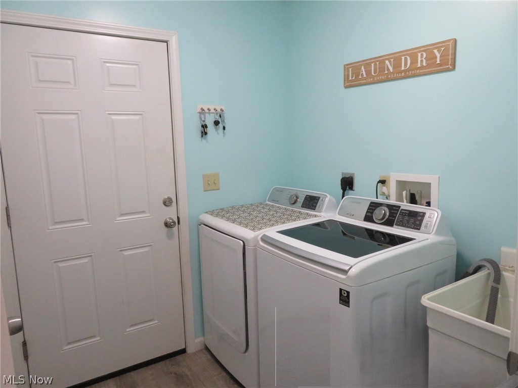 207 Loyola Drive Elyria OH 44035