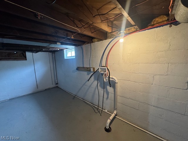 1062 W Main Street East Palestine OH 44413
