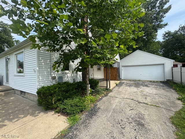 1062 W Main Street East Palestine OH 44413