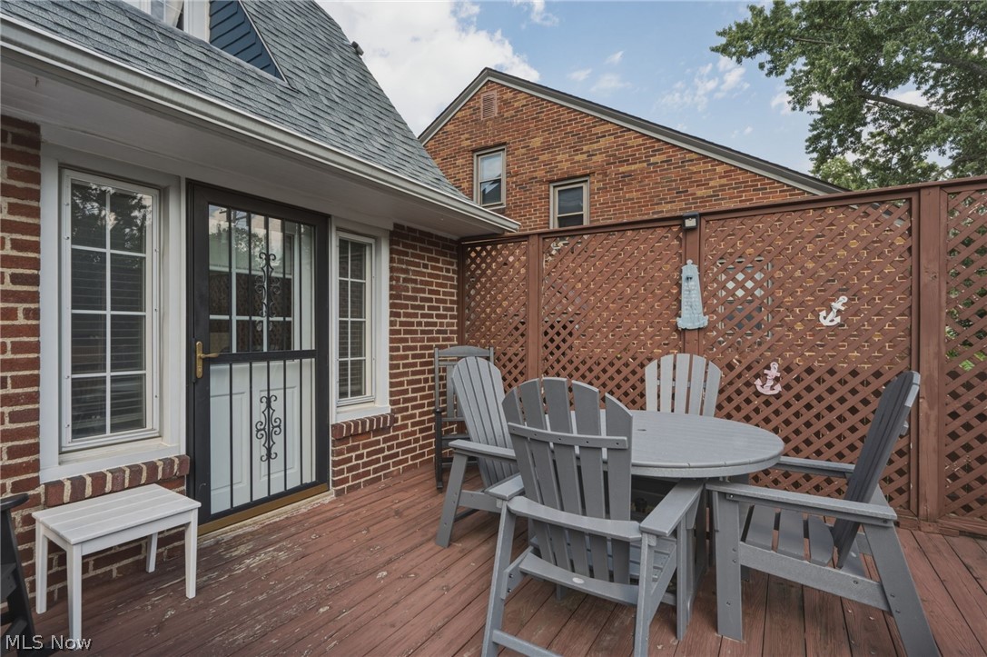 17101 Laverne Avenue Cleveland OH 44135