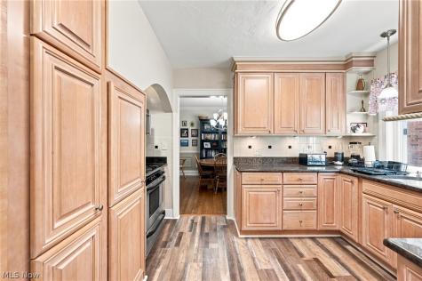 17101 Laverne Avenue Cleveland OH 44135