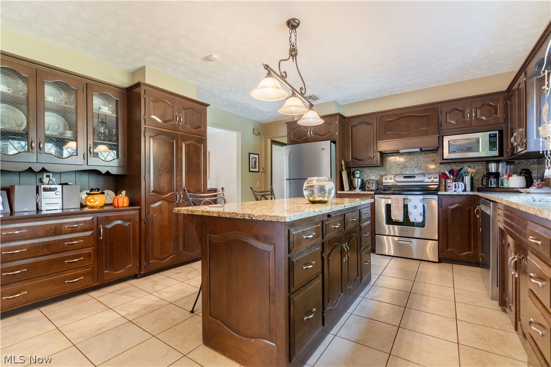 211 22nd Street NW Canton OH 44709