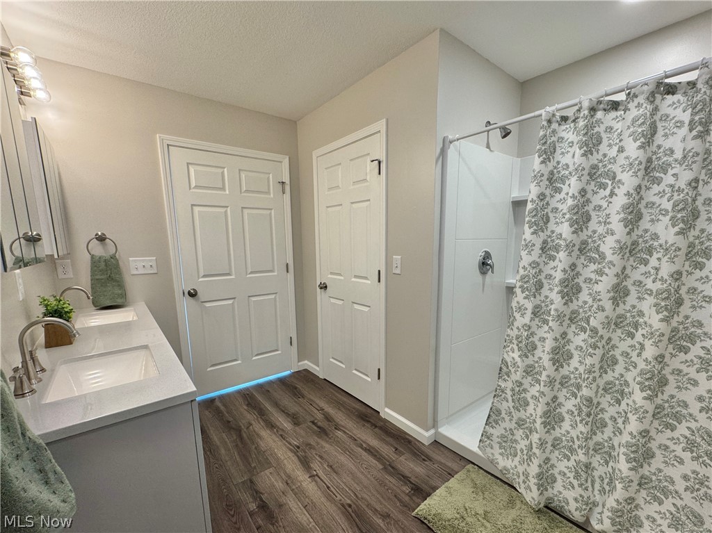 406 S Raccoon Road Austintown OH 44515