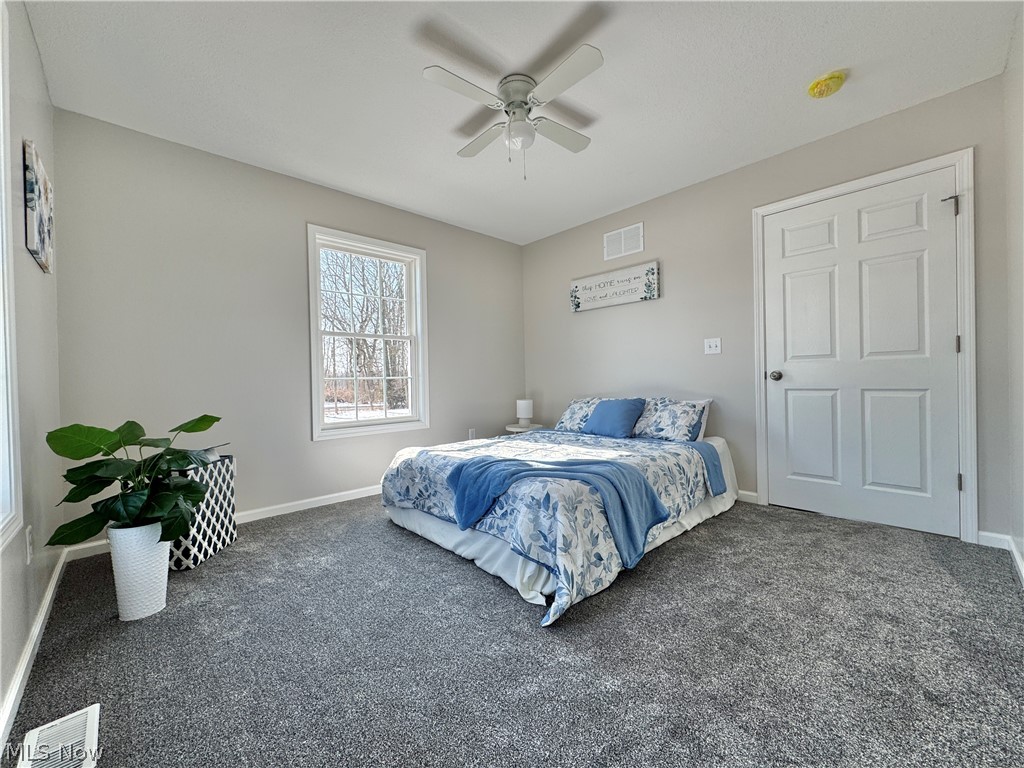 406 S Raccoon Road Austintown OH 44515