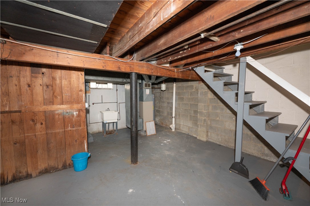 1471 Hall Court Euclid OH 44132