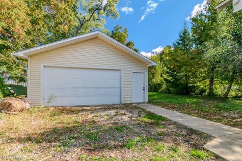 1175 E 332nd Street Eastlake OH 44095