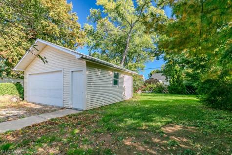 1175 E 332nd Street Eastlake OH 44095