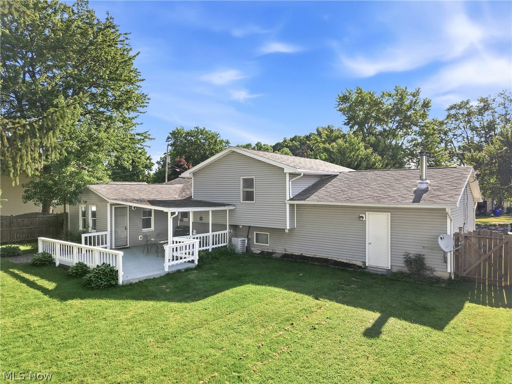 540 Utah Avenue Mcdonald OH 44437