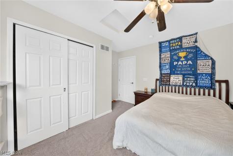 9362 Sagamore Circle Strongsville OH 44136