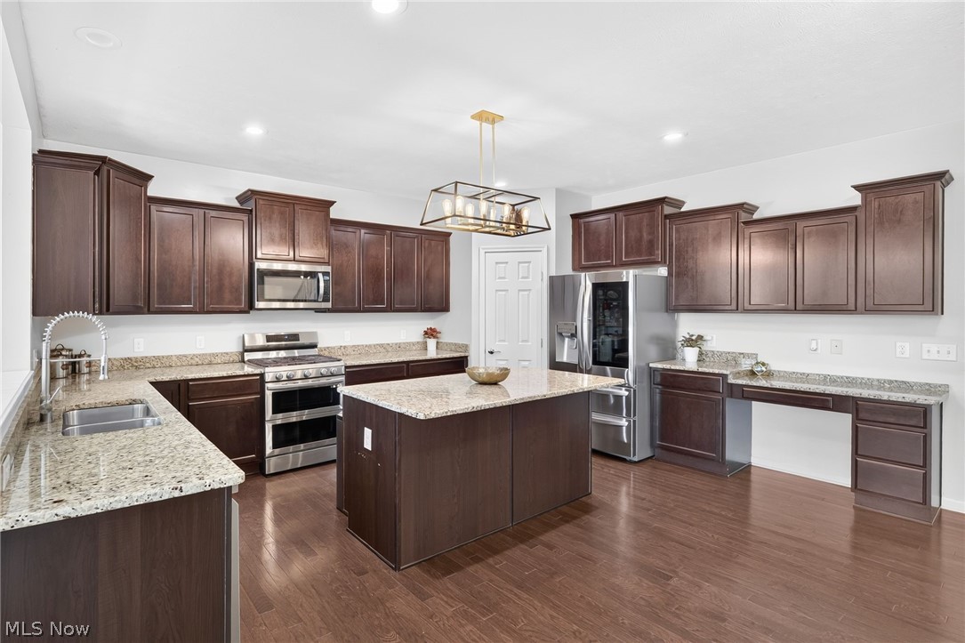 9362 Sagamore Circle Strongsville OH 44136