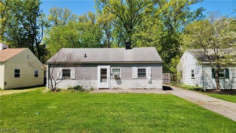 863 North Painesville OH 44077