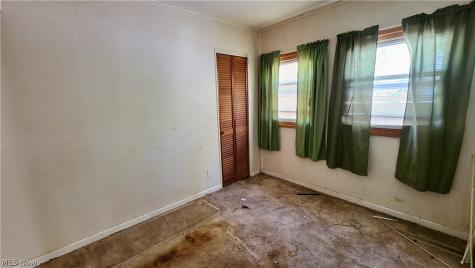 863 North Painesville OH 44077