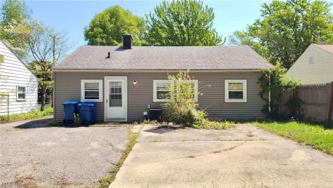 863 North Painesville OH 44077