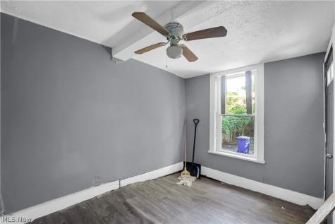 10835 Hampden Avenue Cleveland OH 44108