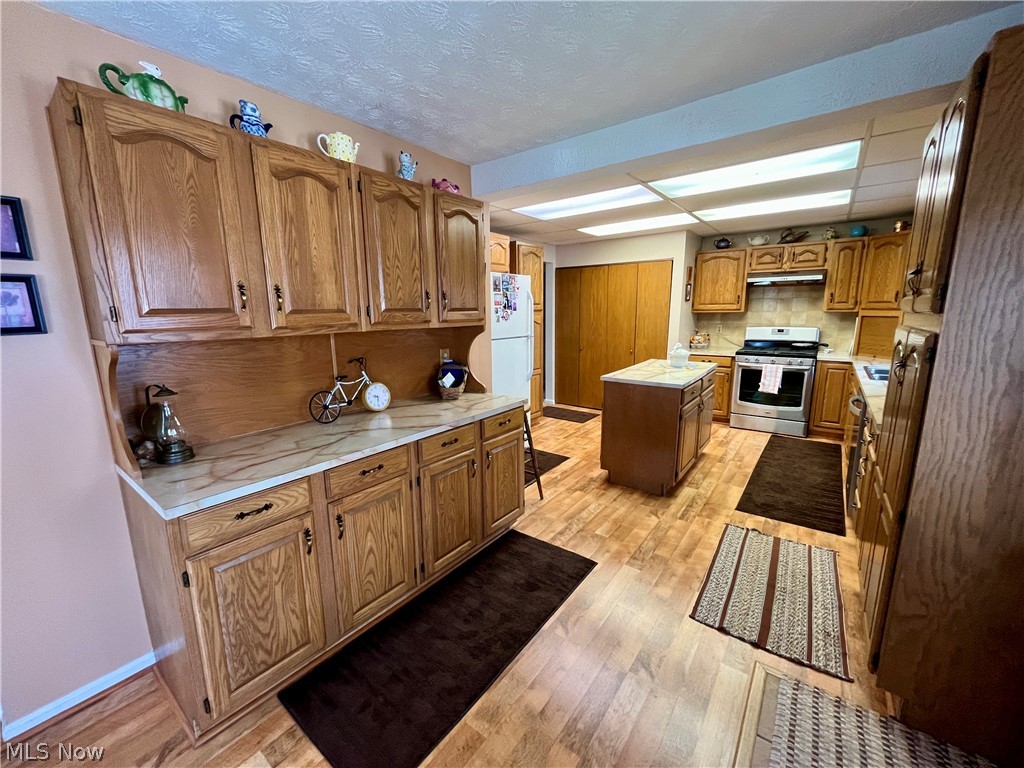 1368 Andora Road NE Carrollton OH 44615