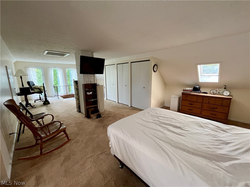 1368 Andora Road NE Carrollton OH 44615