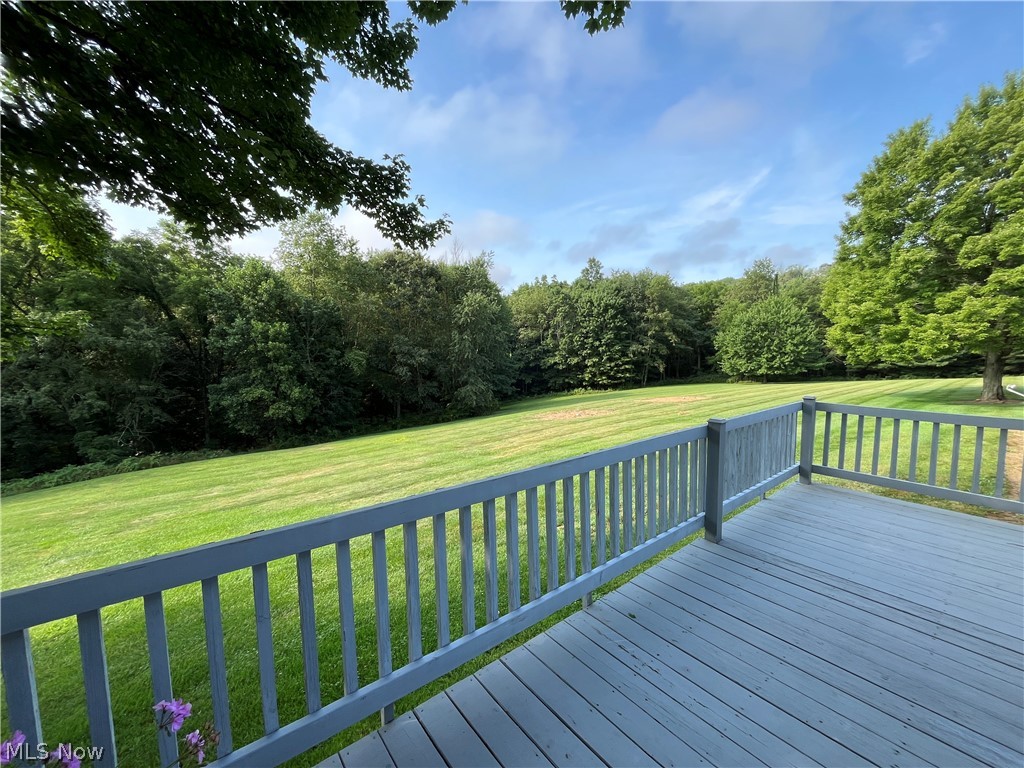 1368 Andora Road NE Carrollton OH 44615