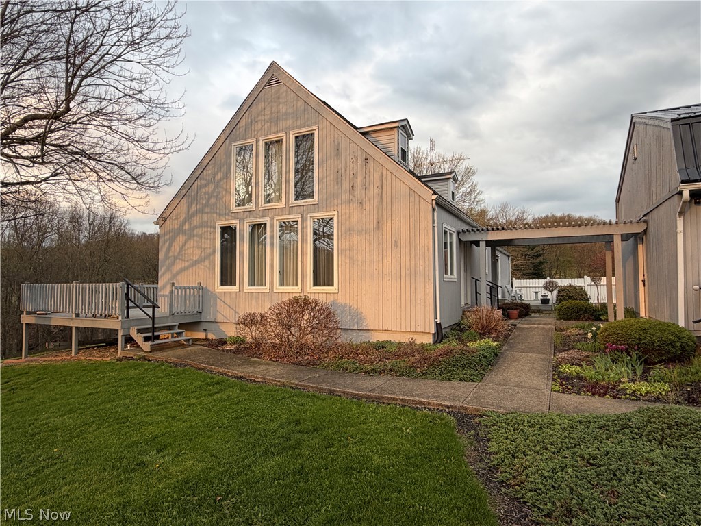 1368 Andora Road NE Carrollton OH 44615