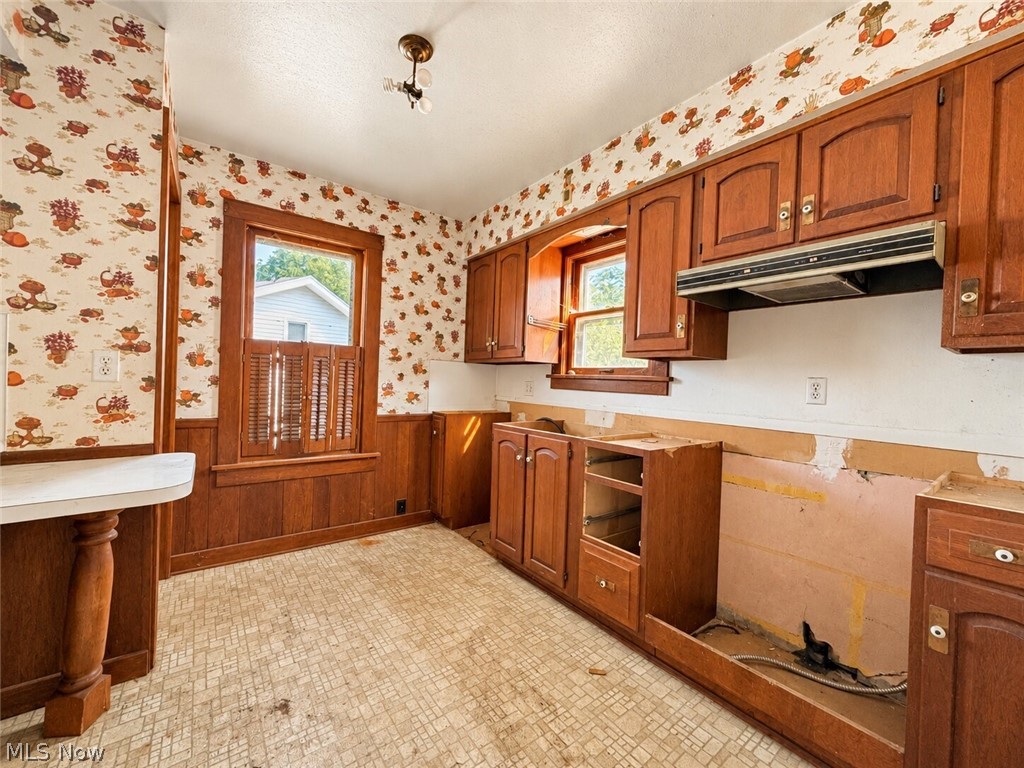 1454 Sheridan Avenue NE Warren OH 44483