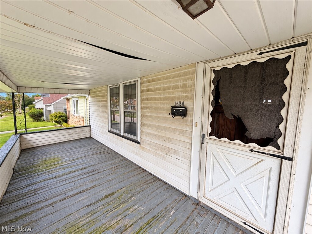1454 Sheridan Avenue NE Warren OH 44483
