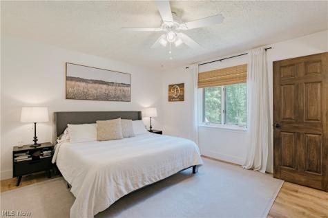 875 Dunning Road New Franklin OH 44614