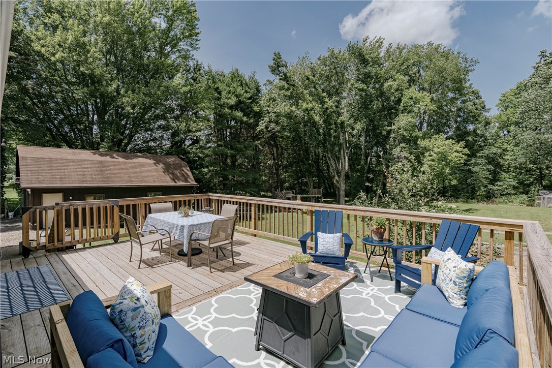 875 Dunning Road New Franklin OH 44614