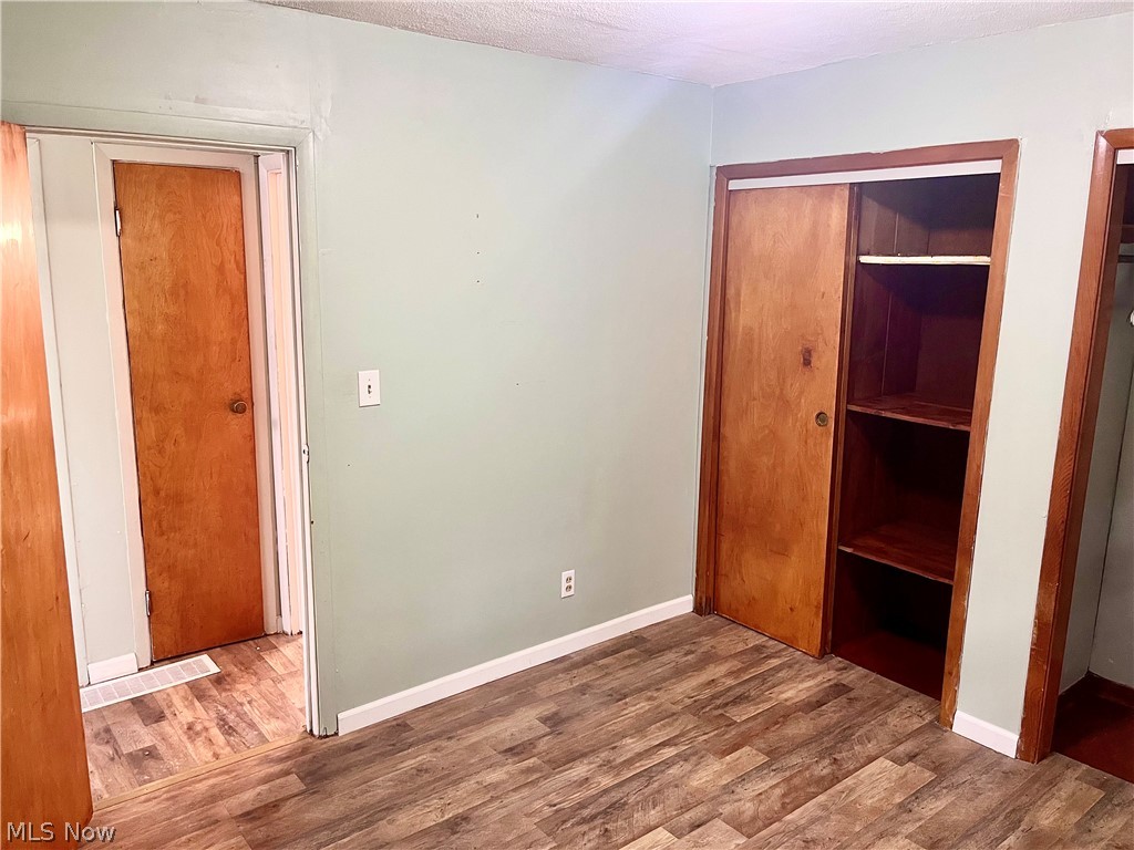 809 Delia Avenue Martins Ferry OH 43935