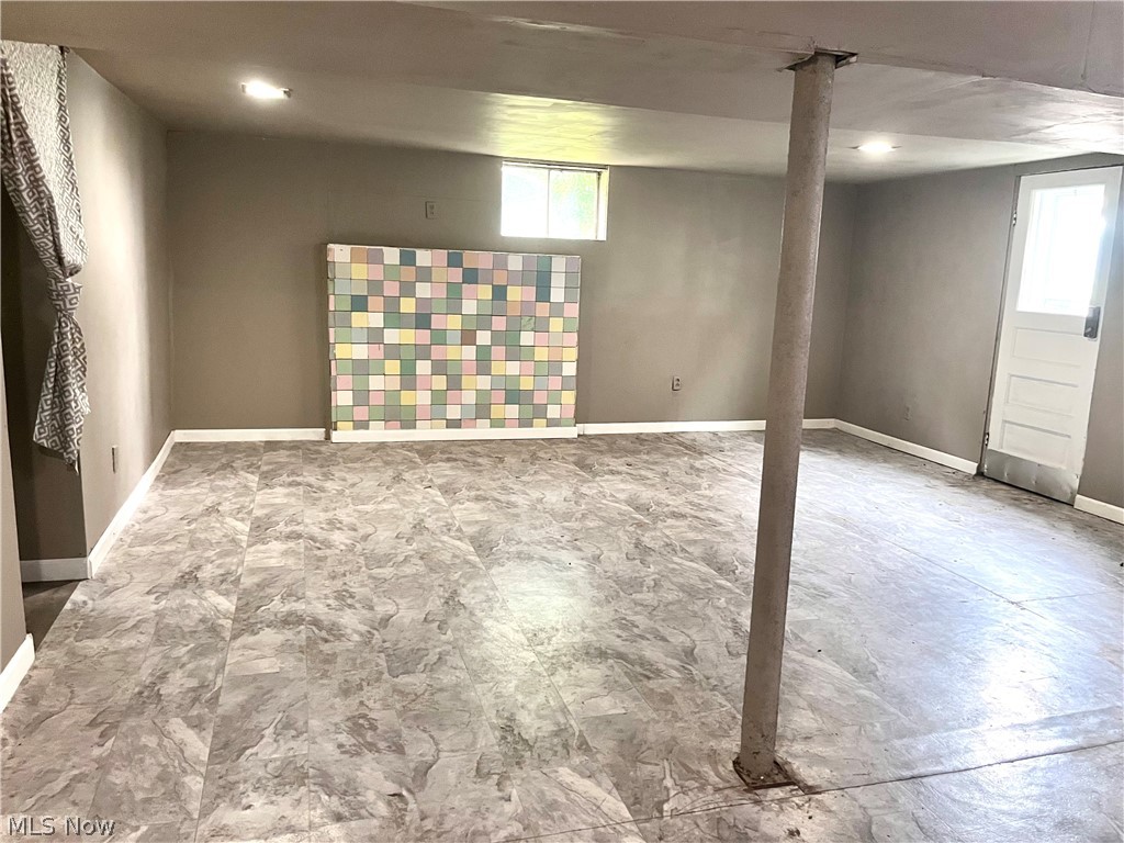 809 Delia Avenue Martins Ferry OH 43935