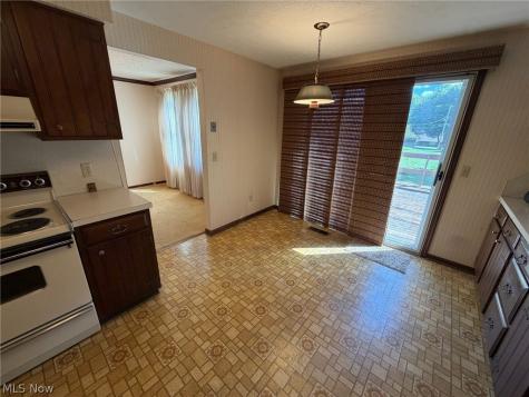 762 Sawmill Trail NE Massillon OH 44646