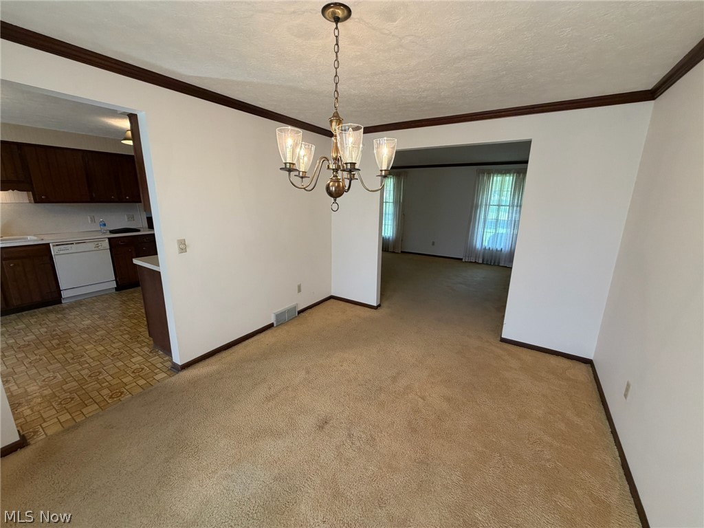 762 Sawmill Trail NE Massillon OH 44646